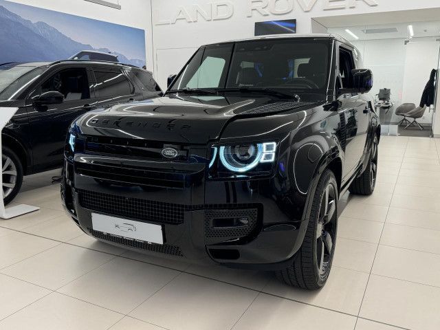 Land Rover Defender 18.200 km 96.990 &euro; Passau 94036