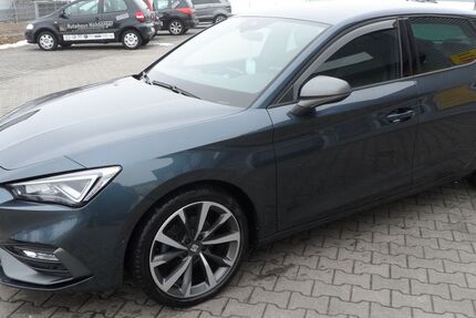 Seat Leon 65.950 km 21.390 &euro; Künzing 94550