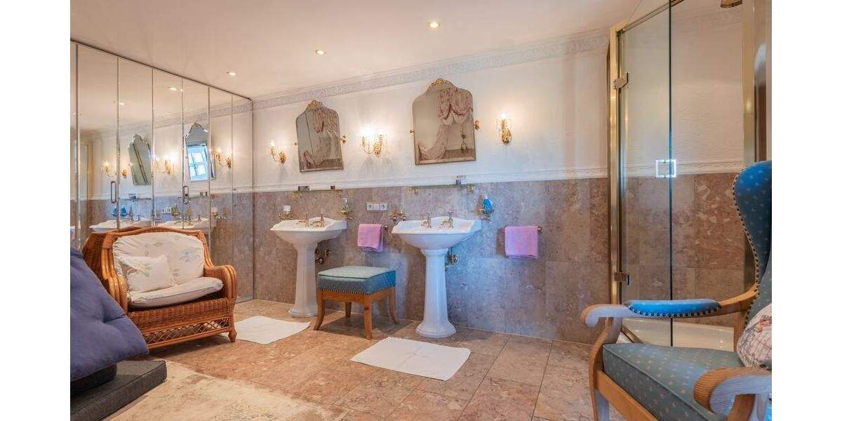 Einfamilienhaus Büchlberg / Solling Sölling - 9 Zimmer, 350 m&sup2;, 699.000&euro; | Angebot:25708686