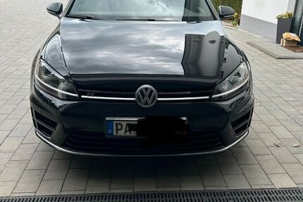 VW Golf 106.000 km 21.500 &euro; Wegscheid 94110