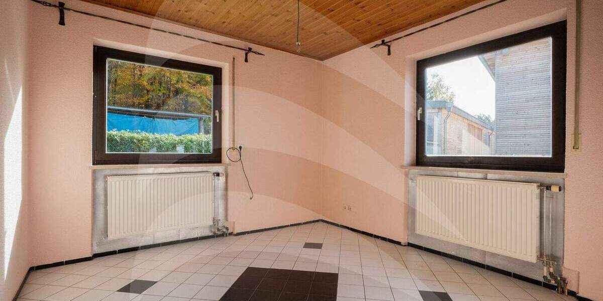 Mehrfamilienhaus, Wohnhaus Hauzenberg - 9 Zimmer, 350 m&sup2;, 748.000&euro; | Angebot:25730943