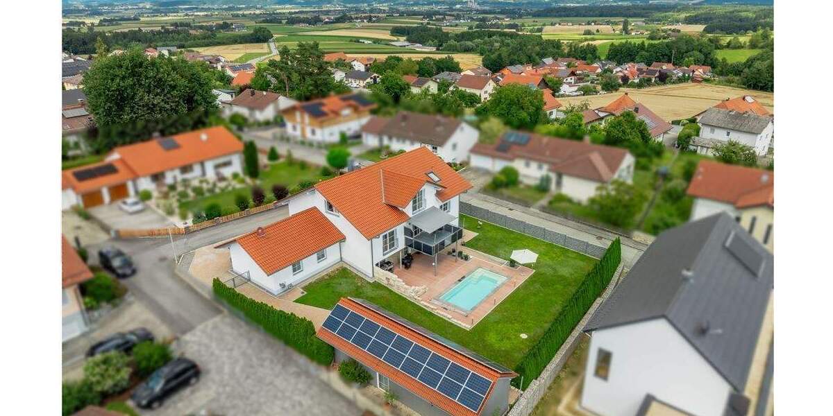 Mehrfamilienhaus, Wohnhaus Künzing Forsthart - 7 Zimmer, 343 m&sup2;, 945.000&euro; | Angebot:25679593