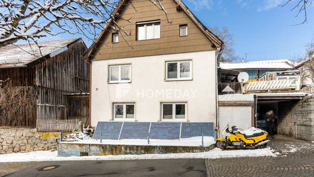 Mehrfamilienhaus, Wohnhaus Tittling - 7 Zimmer, 146 m&sup2;, 196.000&euro; | Angebot:25732765