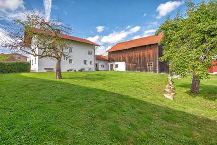 Haus Waldkirchen - 8 Zimmer, 177 m&sup2;, 690.000&euro; | Angebot:23723766