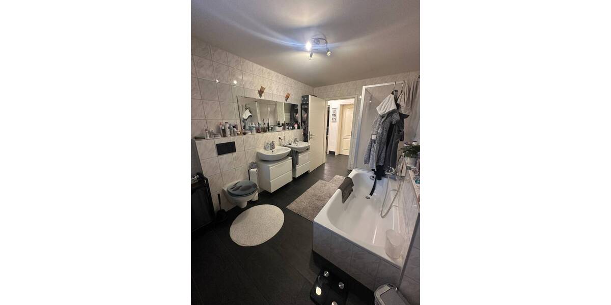 Mehrfamilienhaus, Wohnhaus Neuhaus am Inn Rothof - 1 Zimmer, 500 m&sup2;, 945.000&euro; | Angebot:25708698