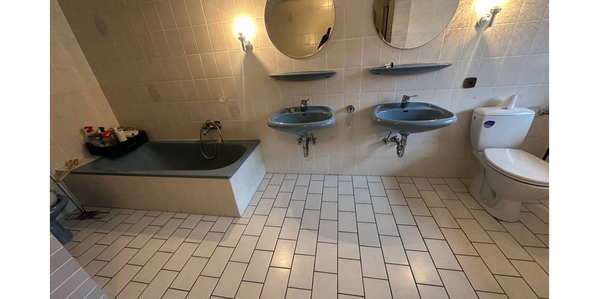 Mehrfamilienhaus, Wohnhaus Neuhaus am Inn Rothof - 1 Zimmer, 500 m&sup2;, 945.000&euro; | Angebot:25708698