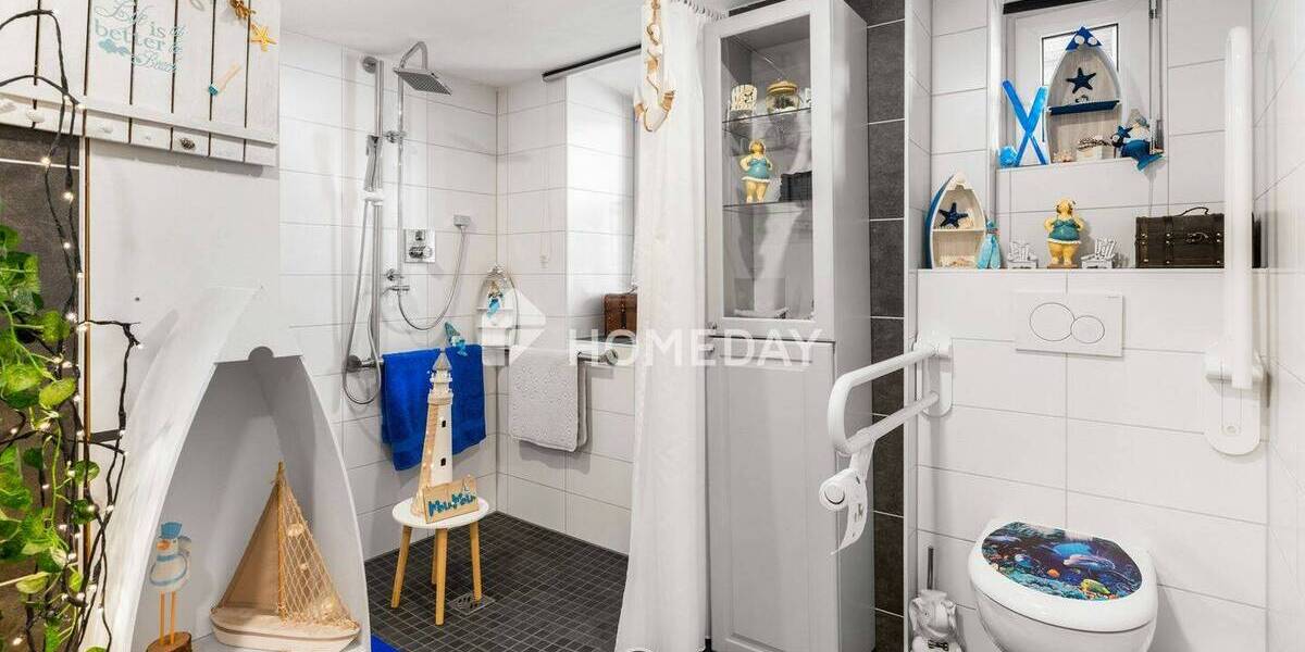 Mehrfamilienhaus, Wohnhaus Tittling - 7 Zimmer, 146 m&sup2;, 196.000&euro; | Angebot:25732765