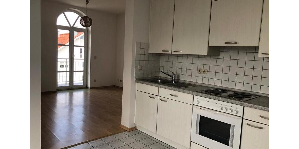 Dachgeschoßwohnung Ruhstorf an der Rott - 2 Zimmer, 50 m&sup2;, 449&euro; | Angebot:25915911