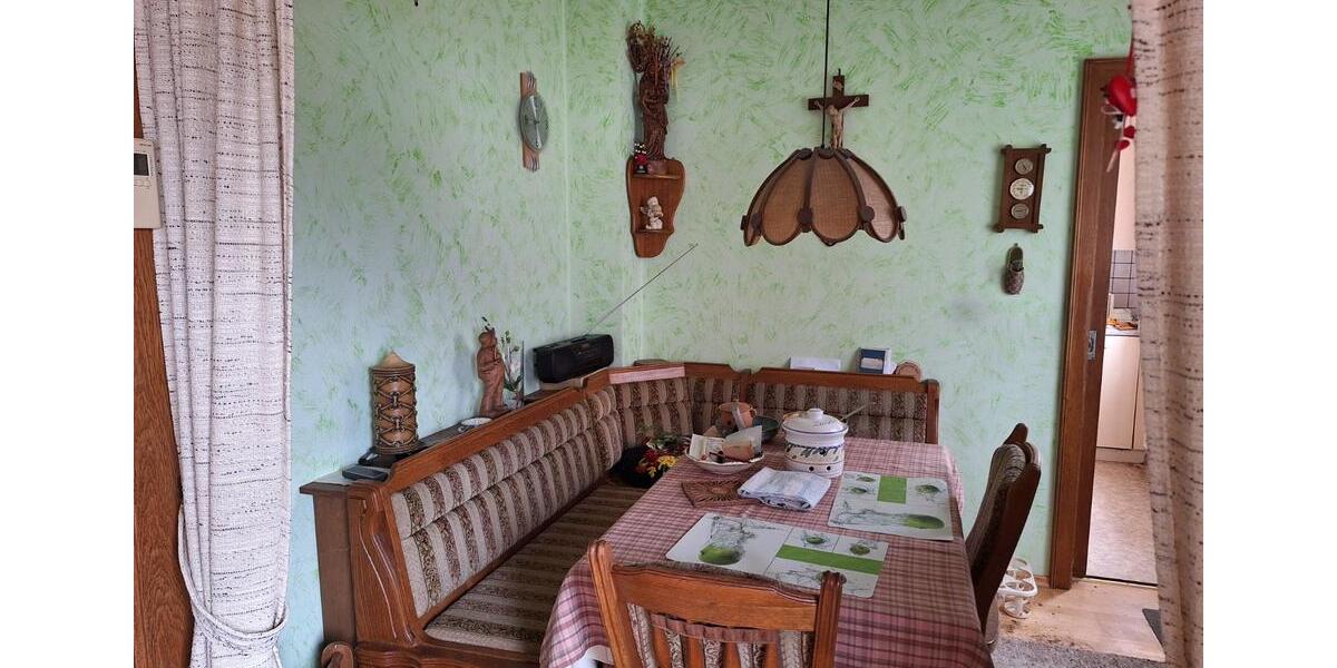 Einfamilienhaus Bad Griesbach im Rottal - 6 Zimmer, 149 m&sup2;, 300.000&euro; | Angebot:25942278