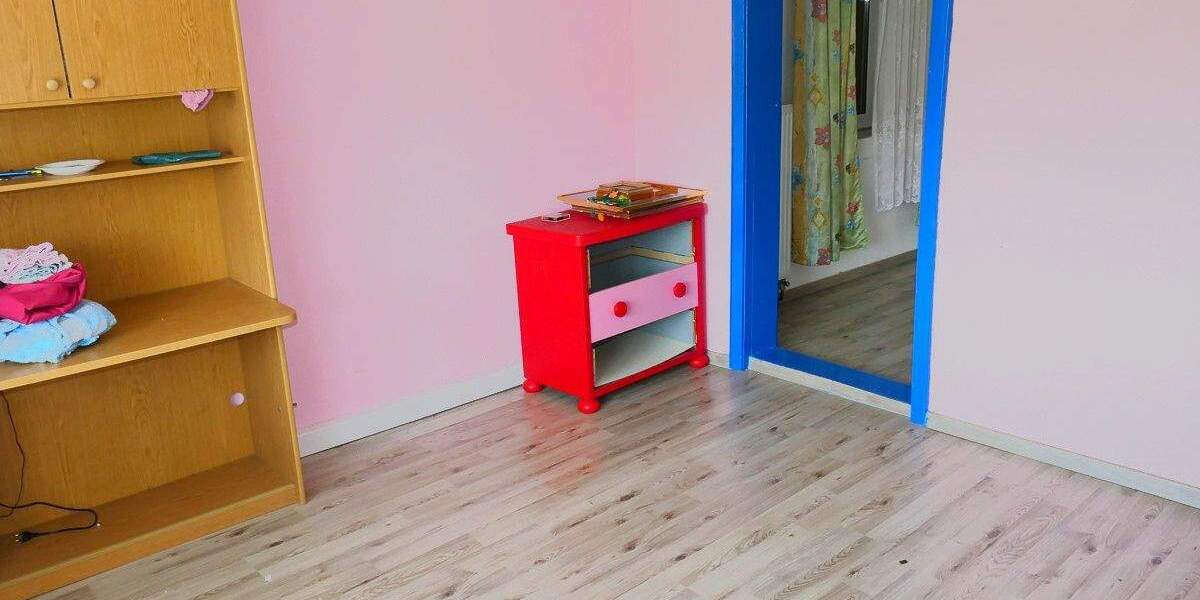 Einfamilienhaus Bad Griesbach i. Rottal Singham - 7 Zimmer, 180 m&sup2;, 340.000&euro; | Angebot:25661354