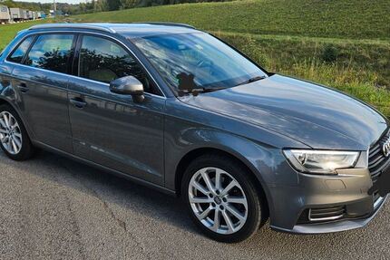 Audi A3 140.402 km 13.300 &euro; Vilshofen an der Donau 94474