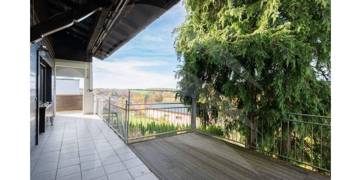 Mehrfamilienhaus, Wohnhaus Hauzenberg - 9 Zimmer, 350 m&sup2;, 748.000&euro; | Angebot:25730943