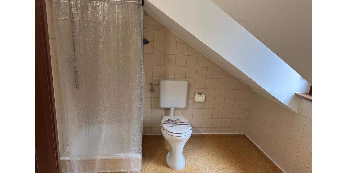 Einfamilienhaus Bayerbach - 7 Zimmer, 203 m&sup2;, 329.000&euro; | Angebot:25285012