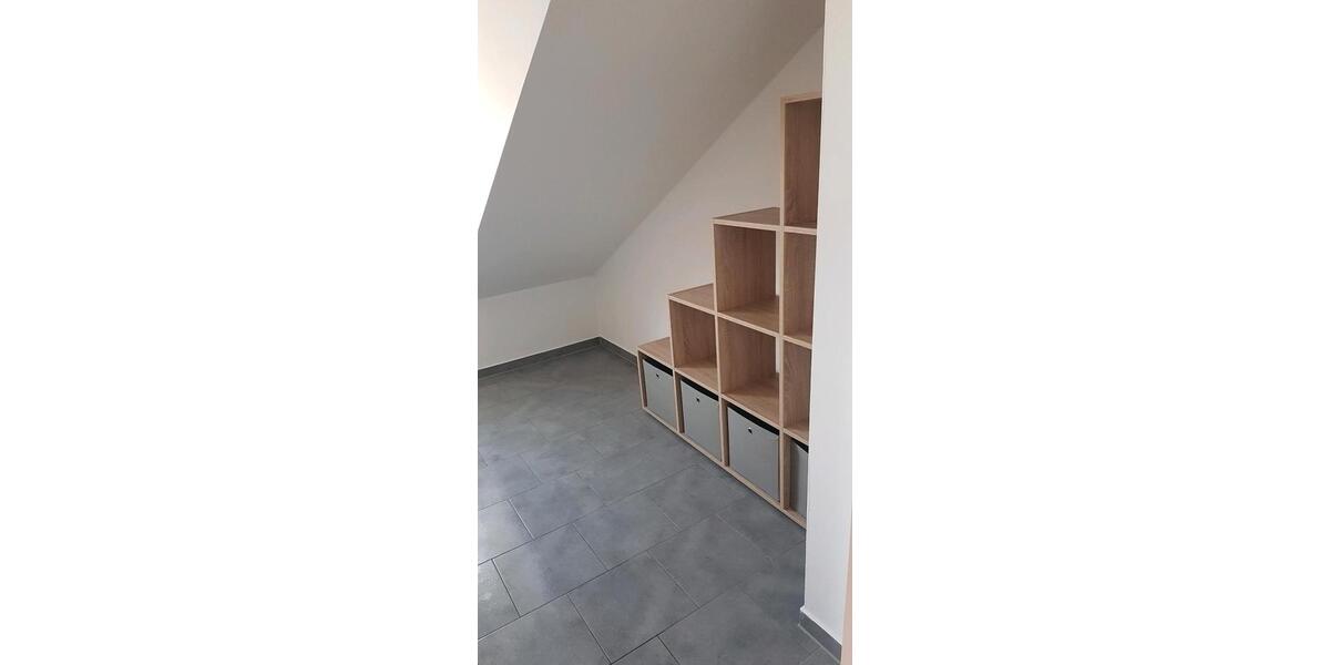 Dachgeschoßwohnung Aldersbach - 1 Zimmer, 50 m&sup2;, 530&euro; | Angebot:25995136