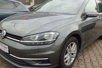 VW Golf 98.000 km 12.250 &euro; Künzing 94550