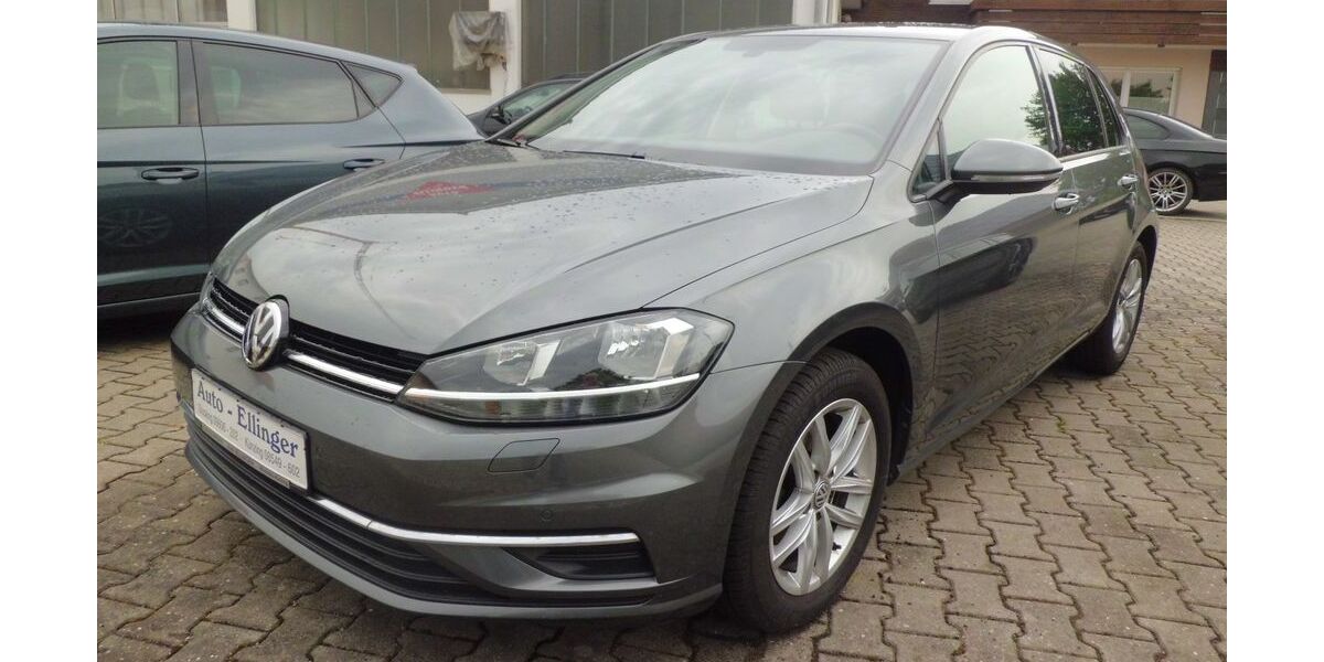 VW Golf 98.000 km 12.250 &euro; Künzing 94550