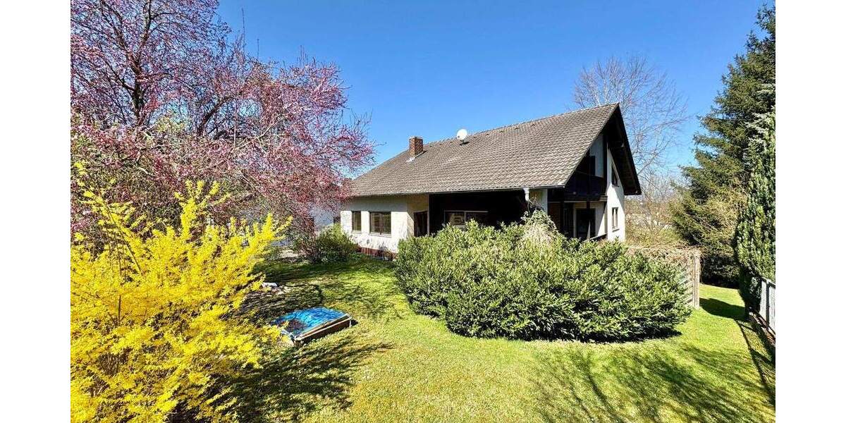 Einfamilienhaus Künzing Forsthart - 6 Zimmer, 173 m&sup2;, 274.000&euro; | Angebot:25701771