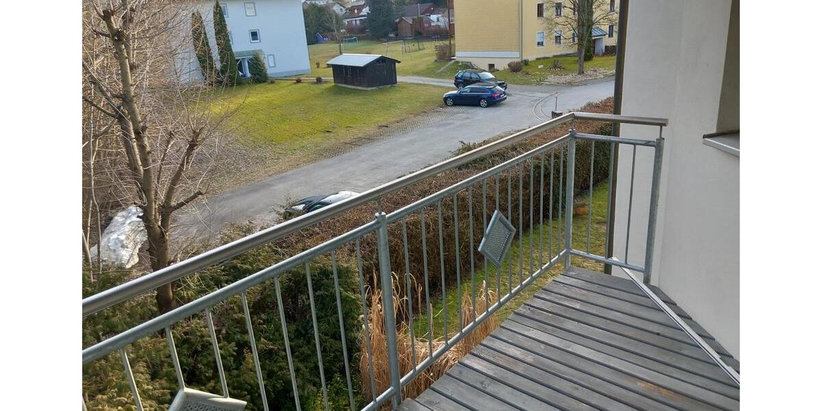 Etagenwohnung Büchlberg - 3 Zimmer, 79 m&sup2;, 610&euro; | Angebot:25261196