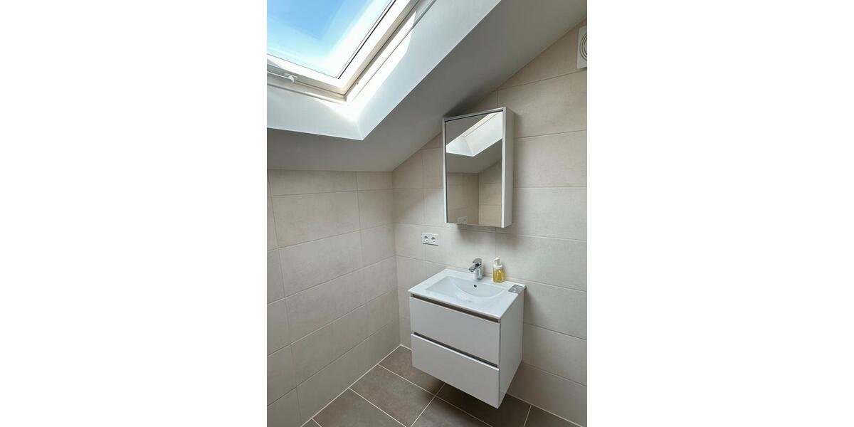 Dachgeschoßwohnung Hutthurm - 2.5 Zimmer, 85 m&sup2;, 690&euro; | Angebot:25354749