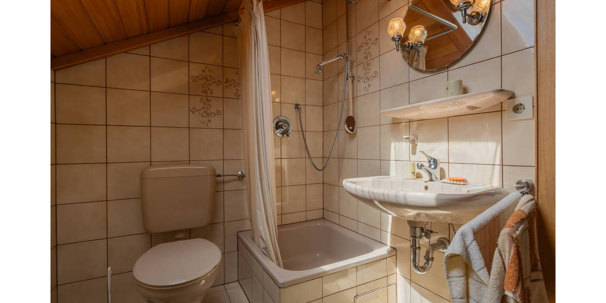 Einfamilienhaus Passau Heining - 1 Zimmer, 230 m&sup2;, 435.000&euro; | Angebot:26557522