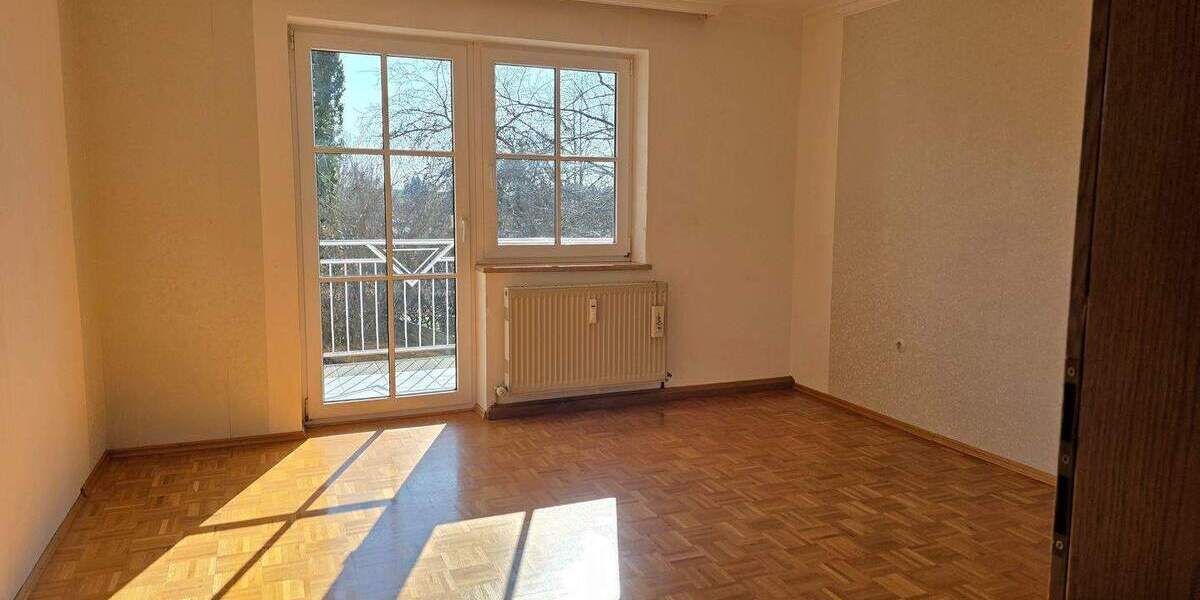 Mehrfamilienhaus, Wohnhaus Neukirchen vorm Wald Neukirchen - 9 Zimmer, 289 m&sup2;, 469.000&euro; | Angebot:25879167