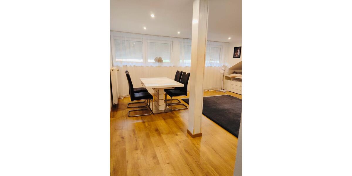 Dachgeschoßwohnung Pocking - 2 Zimmer, 80 m&sup2;, 980&euro; | Angebot:25812660