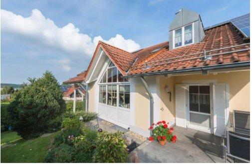 Dachgeschoßwohnung Passau Auerbach - 3 Zimmer, 110 m&sup2;, 975&euro; | Angebot:26002732