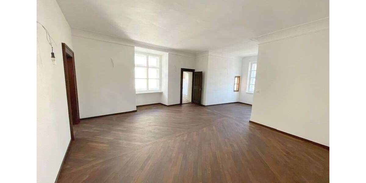 Etagenwohnung Vilshofen an der Donau - 2 Zimmer, 125 m&sup2;, 290.000&euro; | Angebot:19200961