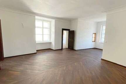 Wohnung Vilshofen an der Donau - 2 Zimmer, 125 m&sup2;, 290.000&euro; | Angebot:19200961