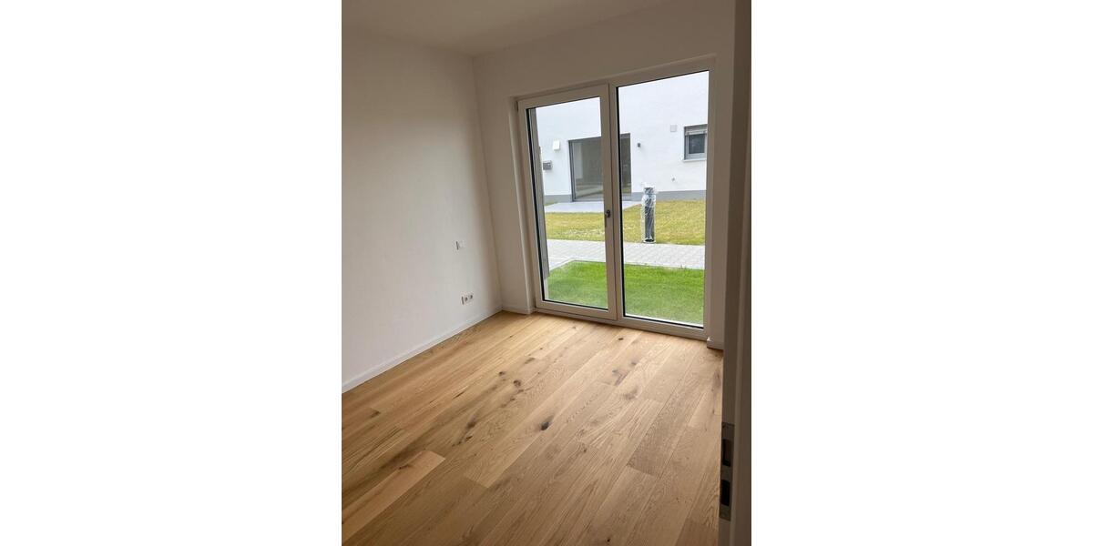 Terrassenwohnung Vilshofen an der Donau - 2 Zimmer, 60 m&sup2;, 820&euro; | Angebot:25784394
