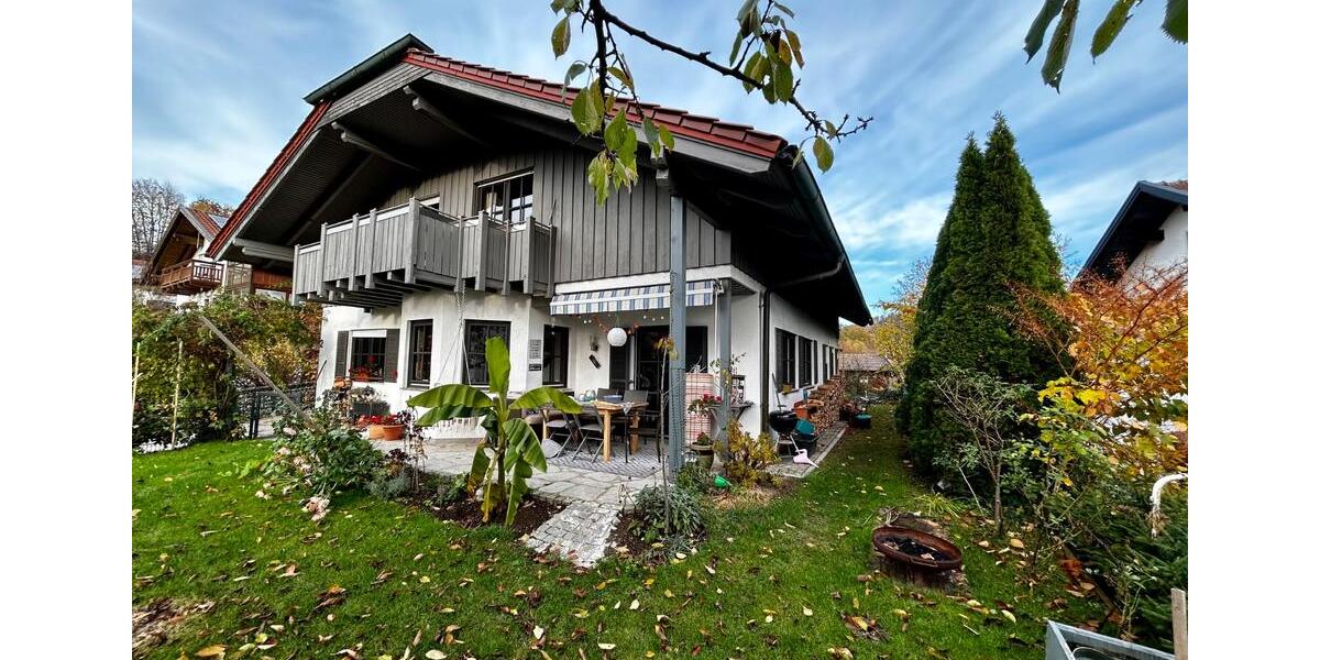 Einfamilienhaus Hauzenberg - 7 Zimmer, 240 m&sup2;, 585.000&euro; | Angebot:26044925