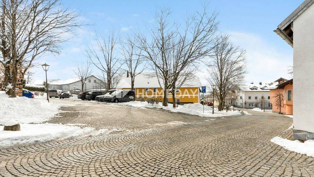 Mehrfamilienhaus, Wohnhaus Tittling - 7 Zimmer, 146 m&sup2;, 196.000&euro; | Angebot:25732765