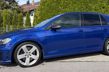 VW Golf 135.500 km 17.999 &euro; Büchlberg 94124