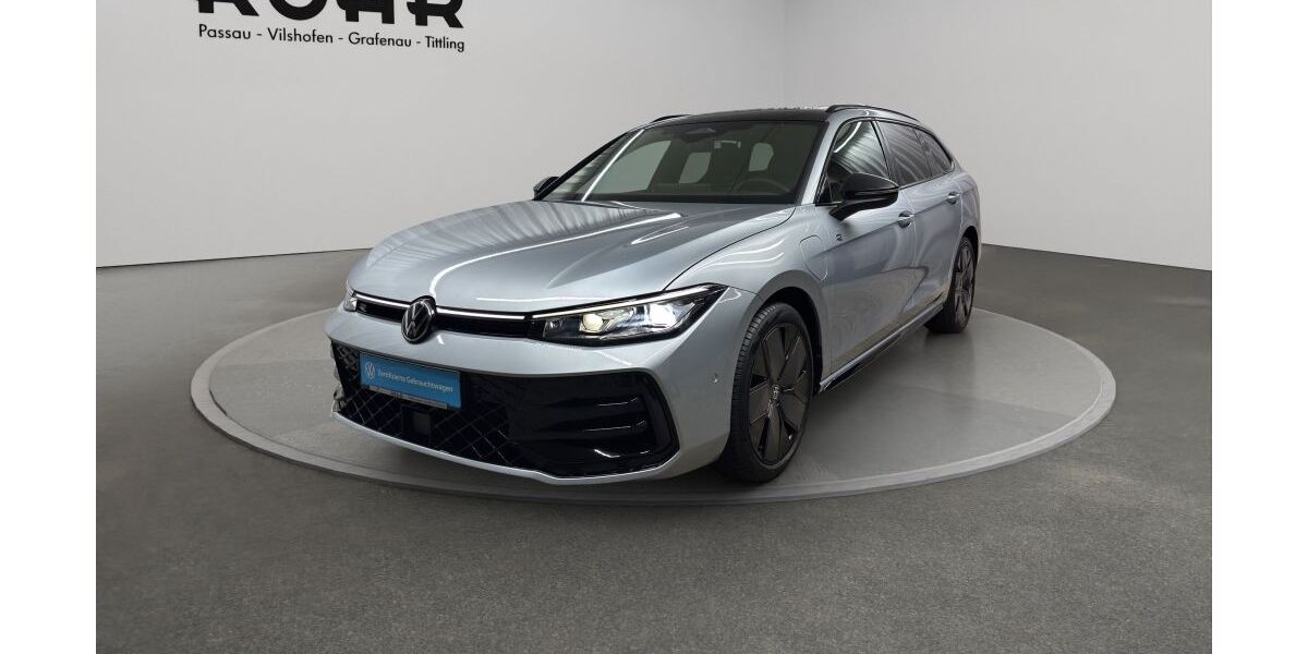 VW Passat 7.849 km 44.820 &euro; Passau 94032