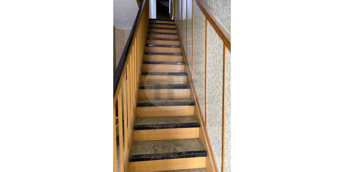 Mehrfamilienhaus, Wohnhaus Vilshofen - 6 Zimmer, 230 m&sup2;, 295.000&euro; | Angebot:25703931