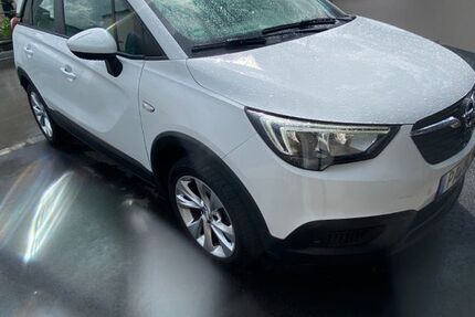 Opel Crossland (X) 70.400 km 9.800 &euro; Neuhaus/Inn 94152