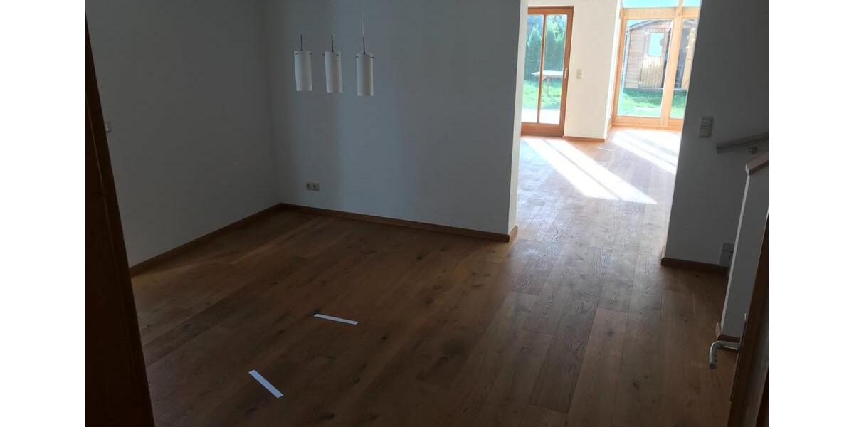 Doppelhaushälfte Neuburg am Inn - 6 Zimmer, 153 m&sup2;, 439.000&euro; | Angebot:26803042