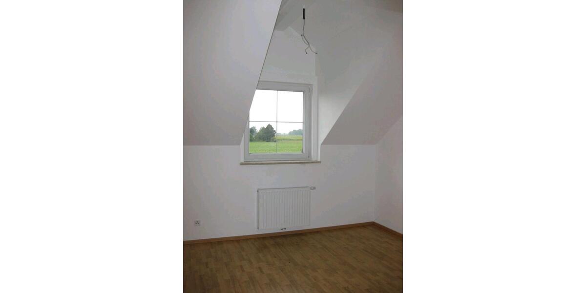 Maisonettenwohnung Pocking - 4 Zimmer, 125 m&sup2;, 1.150&euro; | Angebot:26697938