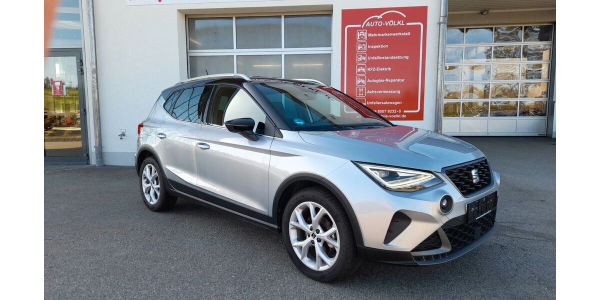 Seat Arona 31.794 km 14.799 &euro; Neuburg/Inn bei Passau 94127