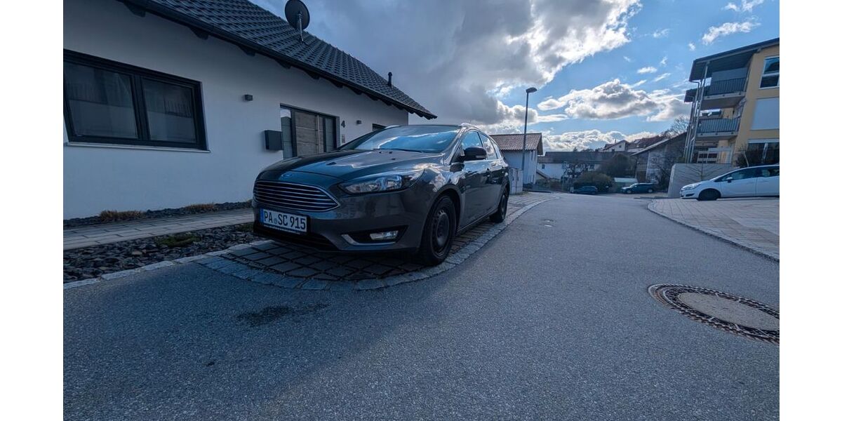 Ford Focus 240.000 km 5.800 &euro; Ruhstorf an der Rott 94099