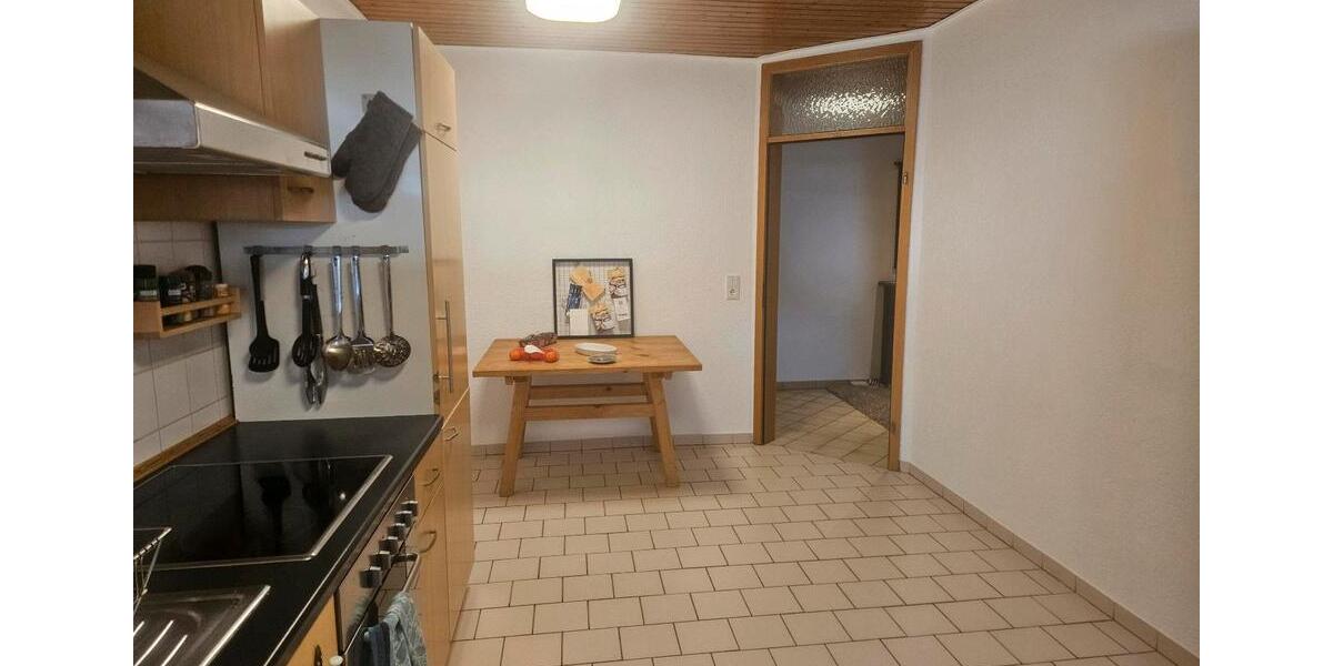 Etagenwohnung Hauzenberg - 6 Zimmer, 100 m&sup2;, 750&euro; | Angebot:25933641
