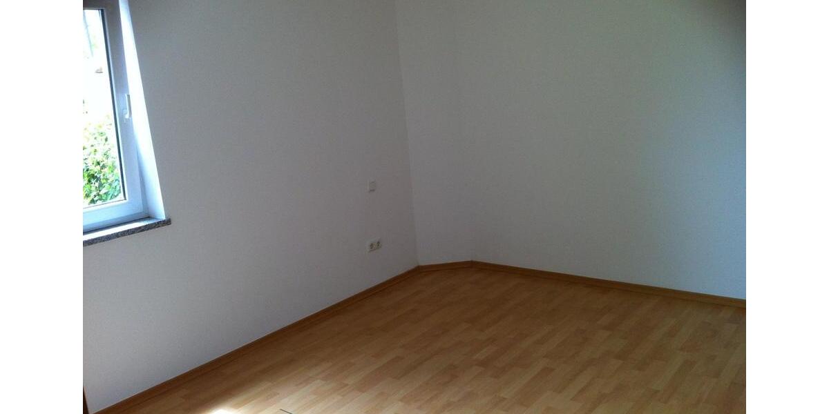 Erdgeschoßwohnung Hauzenberg - 2 Zimmer, 67 m&sup2;, 220.000&euro; | Angebot:24619288