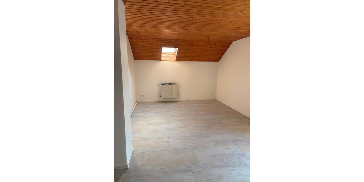 Dachgeschoßwohnung Passau Auerbach - 2 Zimmer, 120 m&sup2;, 1.800&euro; | Angebot:25898240