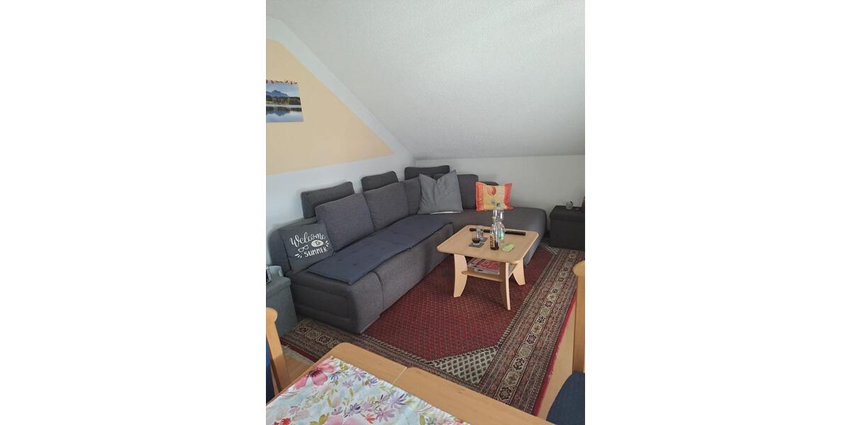 Dachgeschoßwohnung Bad Füssing - 2 Zimmer, 38 m&sup2;, 350&euro; | Angebot:25959666