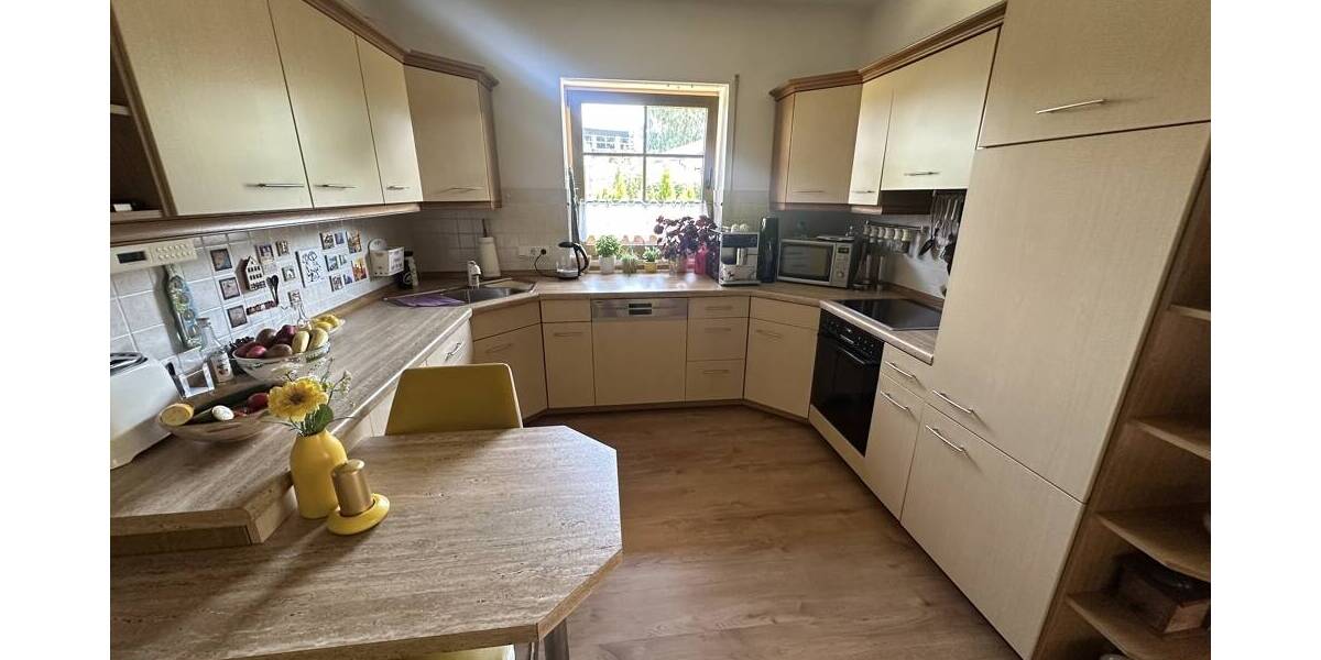 Mehrfamilienhaus, Wohnhaus Jandelsbrunn - 6 Zimmer, 200 m&sup2;, 565.000&euro; | Angebot:25708677