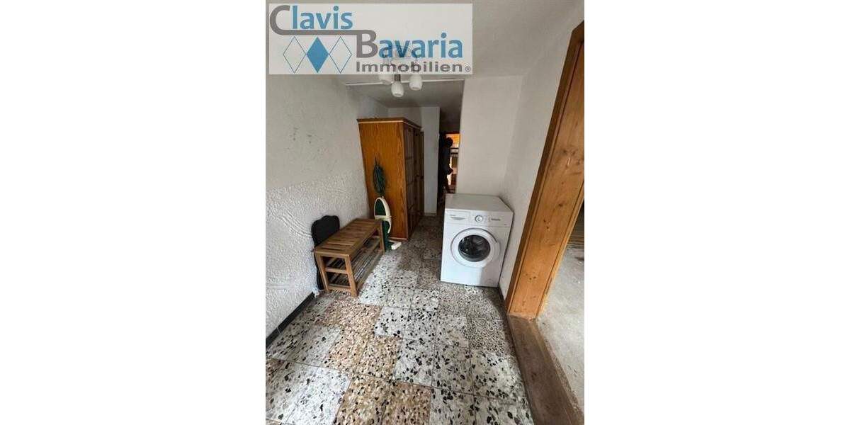 Mehrfamilienhaus, Wohnhaus Vilshofen an der Donau Vilshofen - 4 Zimmer, 127 m&sup2;, 149.000&euro; | Angebot:25800749