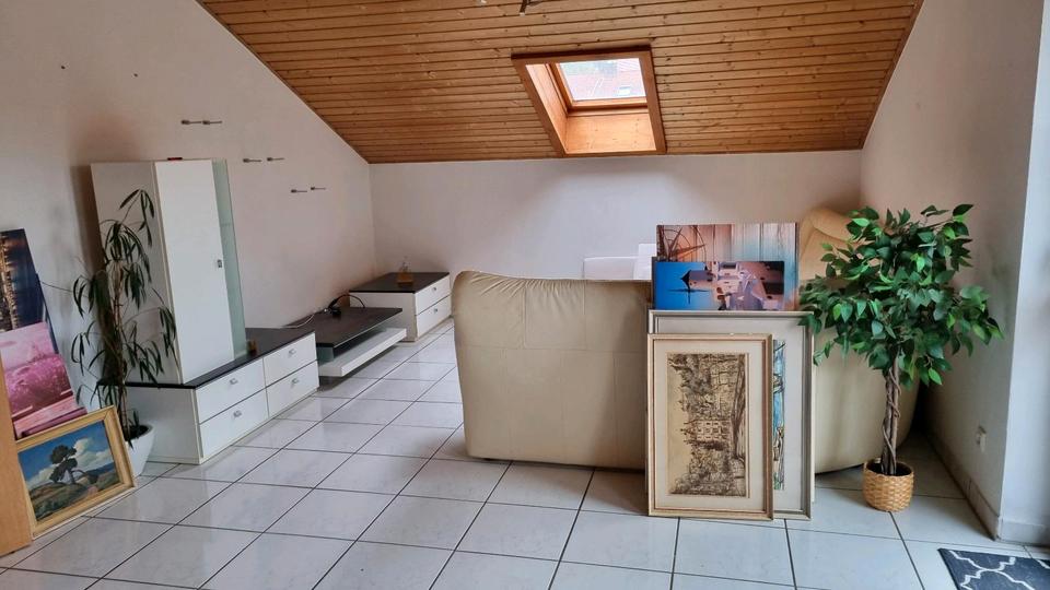 Dachgeschoßwohnung Egglham - 3 Zimmer, 100 m&sup2;, 750&euro; | Angebot:20334806