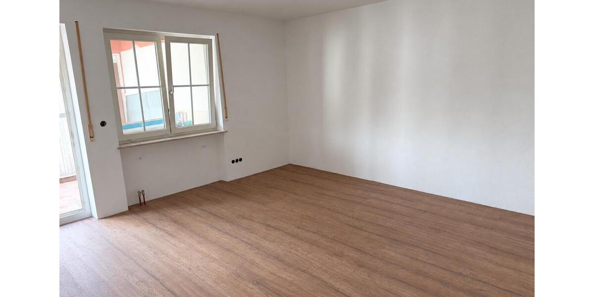 Etagenwohnung Ruderting - 3 Zimmer, 80 m&sup2;, 850&euro; | Angebot:27616718