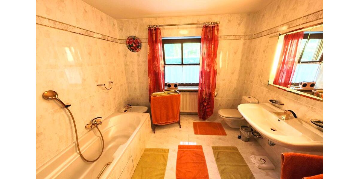 Einfamilienhaus Rotthalmünster - 4 Zimmer, 160 m&sup2;, 360.000&euro; | Angebot:26891670