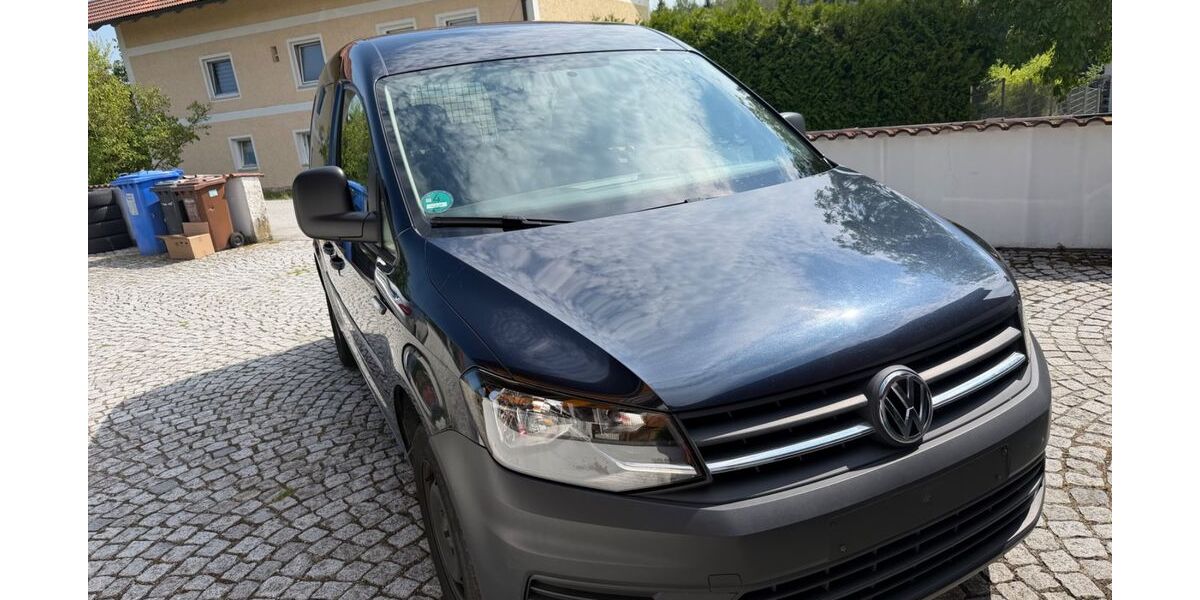 VW Caddy 170.420 km 8.990 &euro; Eging am See 94535